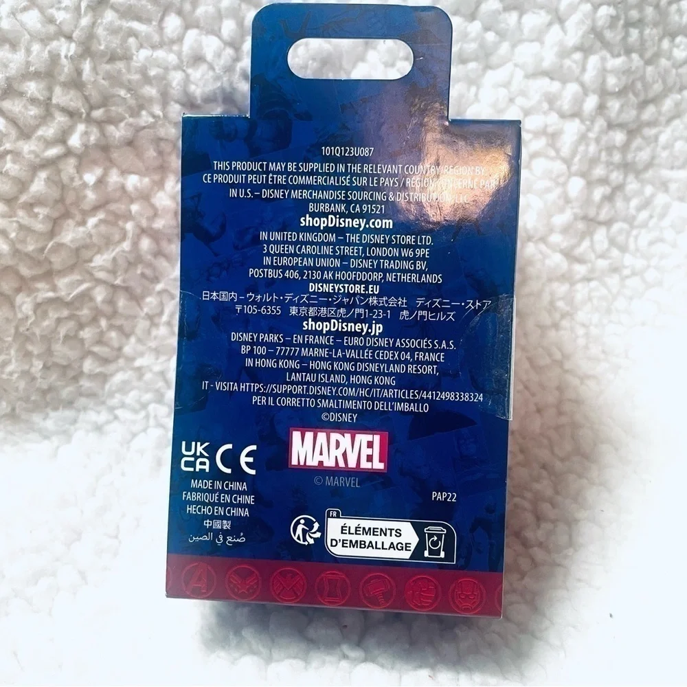 🃏✨ NWT Marvel Comics Heroes & Villains Illustrated Playing Cards – 2-Pack